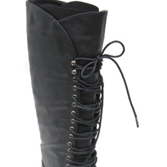 Taos Riding Boots in Black - Picture 2 of 2